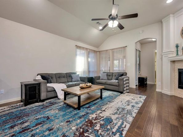 1212  Blue Lake Boulevard , Arlington Texas 76005