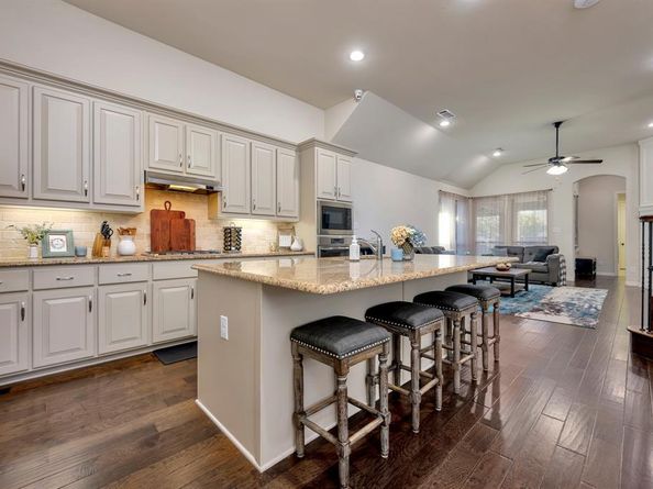 1212  Blue Lake Boulevard , Arlington Texas 76005