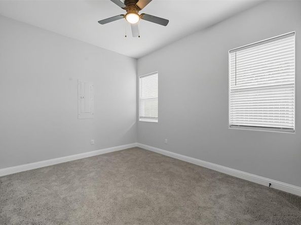 914 E Tucker Street , Fort Worth Texas 76104