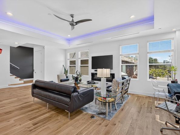 4312  Cedar Springs Road  102, Dallas Texas 75219