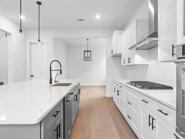 9316  Charlie Lane , Dallas Texas 75238