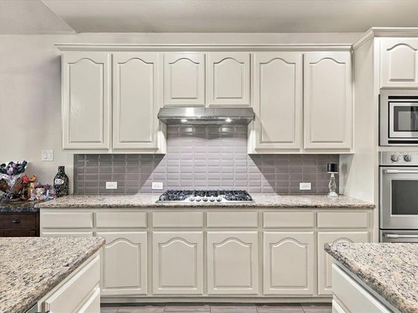2912  Alta  , Grand Prairie Texas 75054