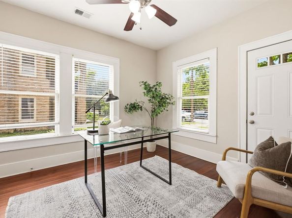 5736  Tremont Street , Dallas Texas 75214
