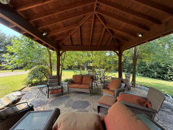 3708  Princess Lane , Dallas Texas 75229