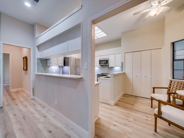 2522  Mallard Cove , Carrollton Texas 75006