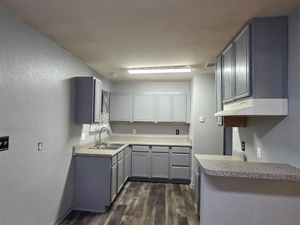 6255  Truman Drive , Fort Worth Texas 76112