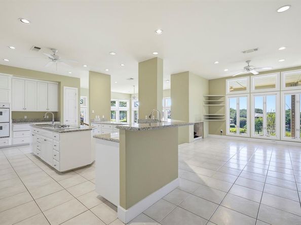 5916  Forest Highlands Drive , Fort Worth Texas 76132