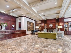 2828  Hood Street  1008, Dallas Texas 75219