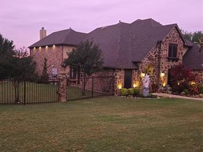 911  Bentle Branch Lane , Cedar Hill Texas 75104