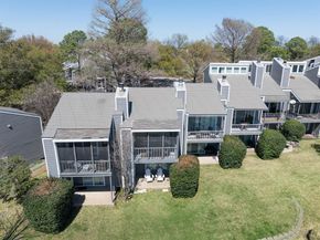 300  Rush Creek Drive  B2, Heath Texas 75032