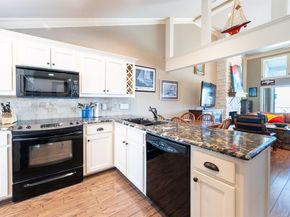 300  Rush Creek Drive  B2, Heath Texas 75032