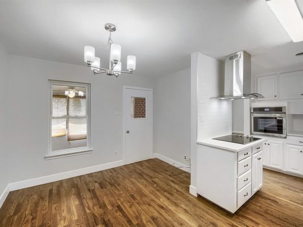 11016  Lippitt Avenue , Dallas Texas 75218