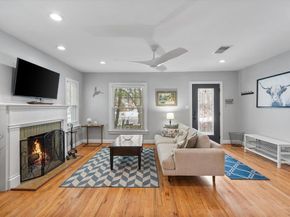 2624  Willing Avenue , Fort Worth Texas 76110