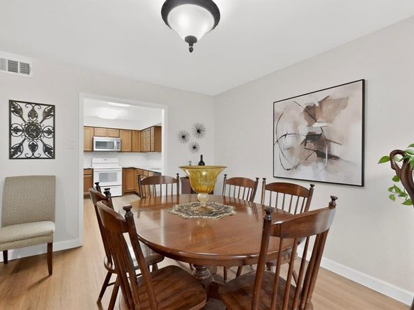 9707  Smokefeather Lane , Dallas Texas 75243
