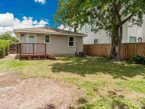 1810  Shaw Street , Dallas Texas 75212