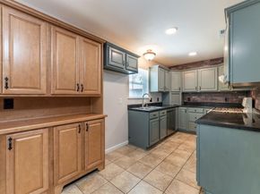 1213  Trellis Drive , Garland Texas 75040