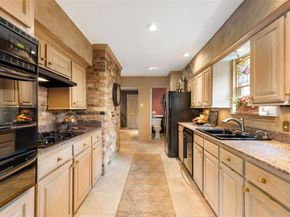 9124  Vinewood Drive , Dallas Texas 75228