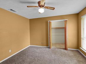 1811  Reynoldston Lane , Dallas Texas 75232
