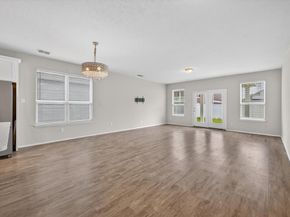 1629  Hinckley Avenue , Providence Village Texas 76227