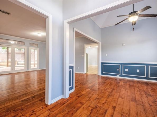 1502  Mission Hills Lane , Corinth Texas 76210