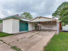 209  Teeter Drive , Crowley Texas 76036