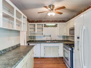 209  Teeter Drive , Crowley Texas 76036