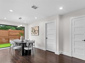 3321  Coronet Boulevard , Dallas Texas 75212