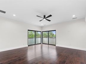 3321  Coronet Boulevard , Dallas Texas 75212
