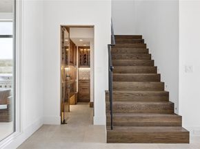 311  Avadene Drive , Irving Texas 75039
