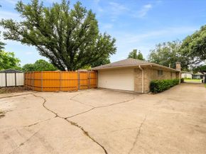 3502  Winnetka Street , Garland Texas 75043