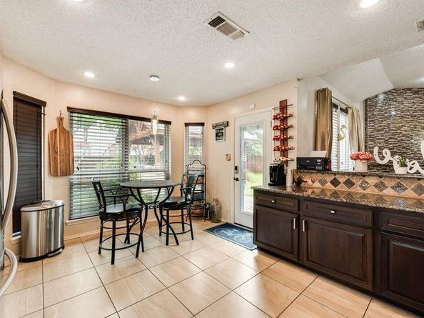 808  Chancellorsville Parkway , Grand Prairie Texas 75052