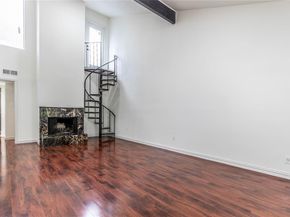 7031  Holly Hill Drive  10, Dallas Texas 75231