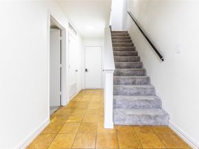 7031  Holly Hill Drive  10, Dallas Texas 75231