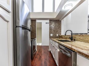 7031  Holly Hill Drive  10, Dallas Texas 75231