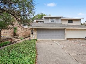 2974  Country Place Circle , Carrollton Texas 75006