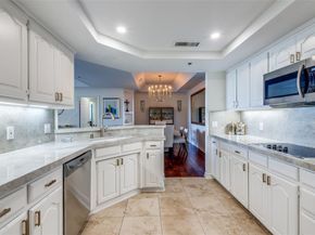 5909  Luther Lane  1405, Dallas Texas 75225