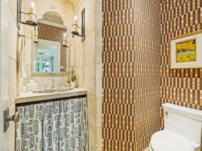 4672 S Versailles Avenue , Highland Park Texas 75209