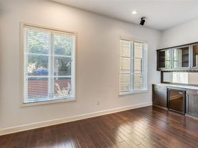 3210  Carlisle Street  37, Dallas Texas 75204