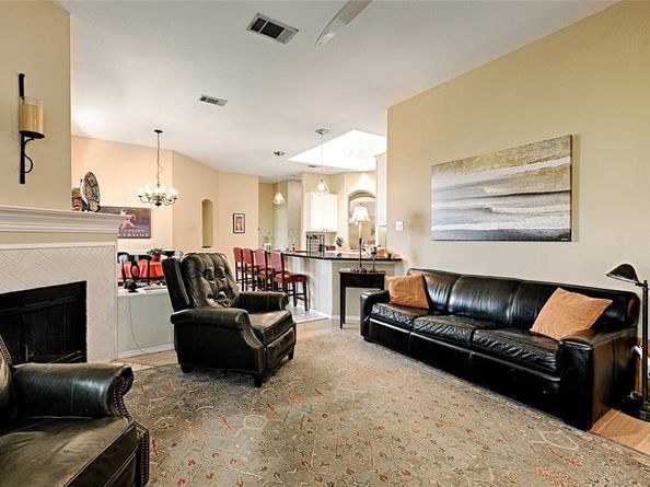 10013  White Lane , Irving Texas 75063