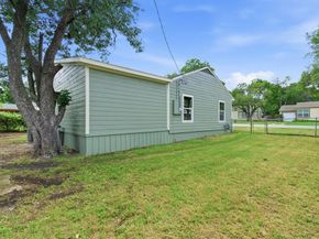 7107  Garza Avenue , Fort Worth Texas 76116