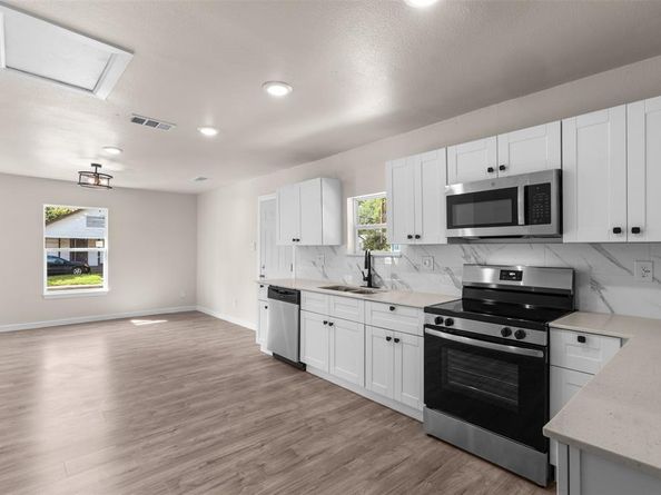 4318  Jamaica Street , Dallas Texas 75210