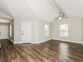10522  Woodleaf Drive , Dallas Texas 75227