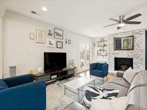 2804  Sharpview Lane , Dallas Texas 75228