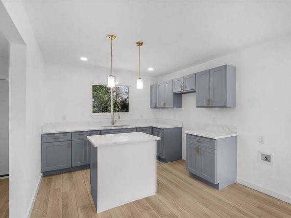 4505  Quails Lane , Fort Worth Texas 76119