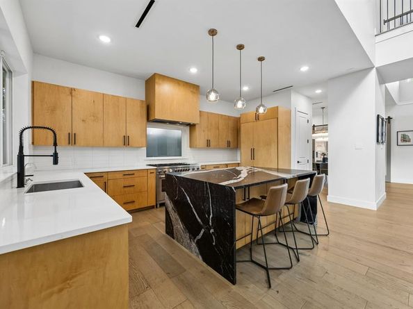 10450  Solta Drive , Dallas Texas 75218