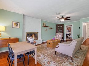 2949  Maydelle Lane , Farmers Branch Texas 75234
