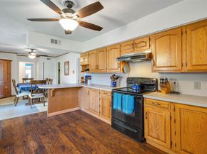 2949  Maydelle Lane , Farmers Branch Texas 75234