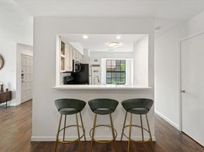 5200  Martel Avenue  6Q, Dallas Texas 75206
