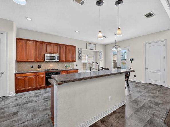 1468  Bristol Lane , Lewisville Texas 75077