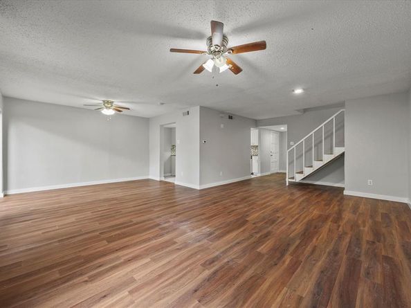 3022  Eastpark Drive , Garland Texas 75044